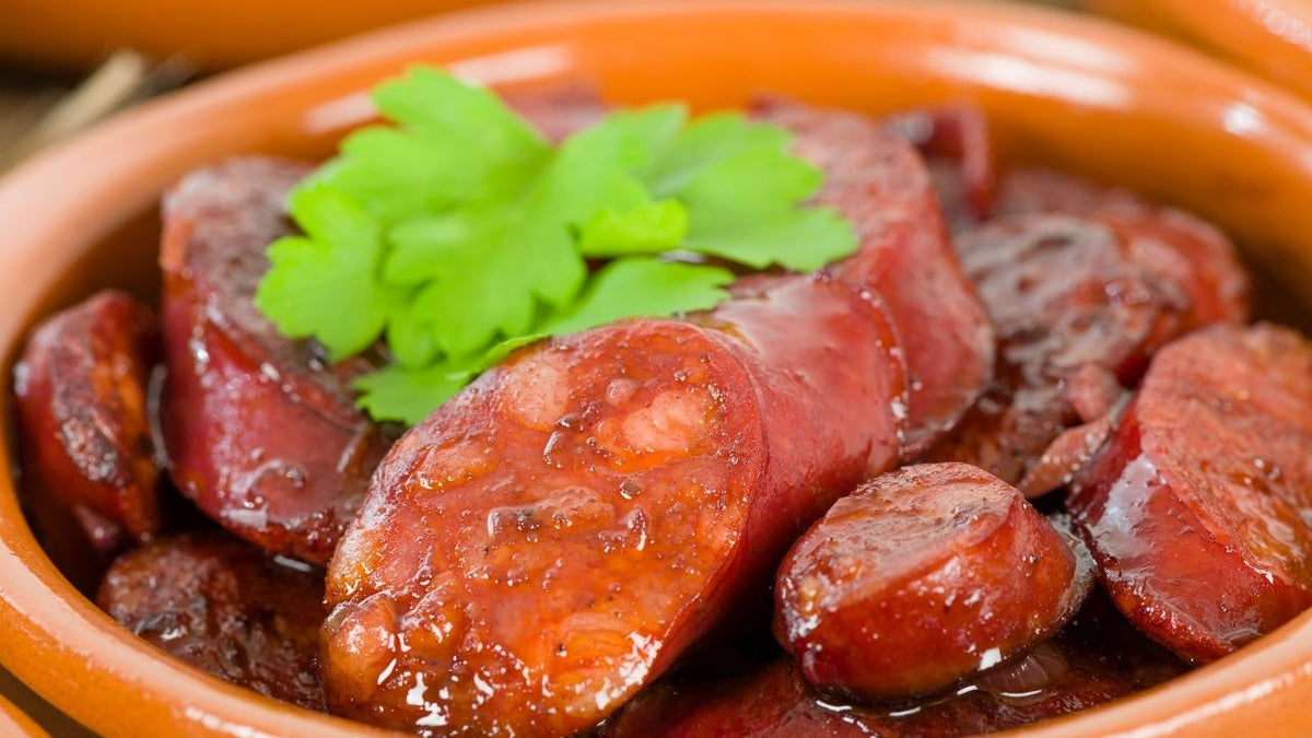 Chorizo al Vino Tinto Recipe (Chorizo in Red Wine) - Spanish Sabores