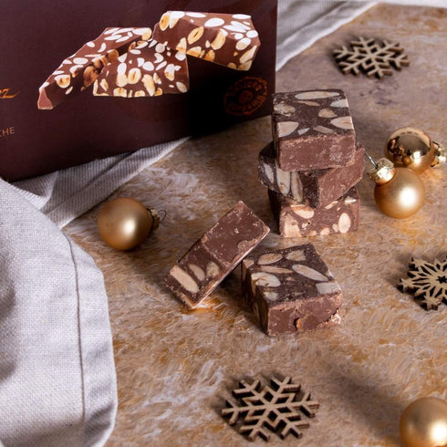 Nougat Turrón aus Milchschokolade und Mandel 300g